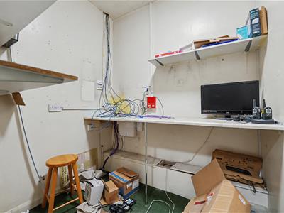 Picture 17